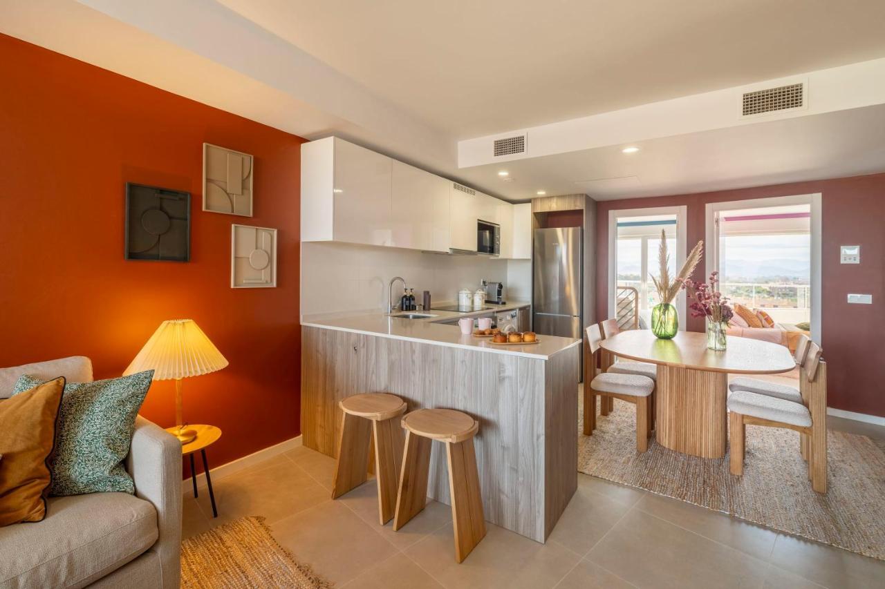 Gran Canet 2Br! Walk To Beach, Sea View, Sauna & Gym كانيت ذي بيرينغير المظهر الخارجي الصورة
